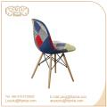 cheap wooden legs and plastic PP Colorful fabric dining chair